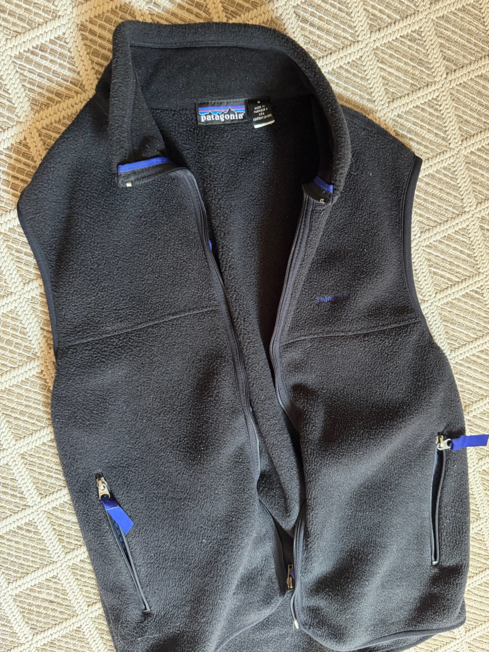 Women’s Patagonia Black Fleece Vest with Blue Accents